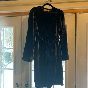 Donna Karan Signature silk velvet jacket w/belt